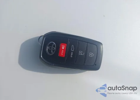 2025 Toyota Camry Xse z USA, uszkodzony, nr VIN 4T1DAACK2SU102313